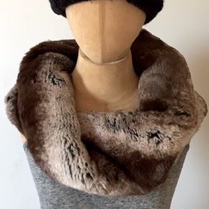 Louisa Perini brown and tan soft faux fur infinity twist scarf